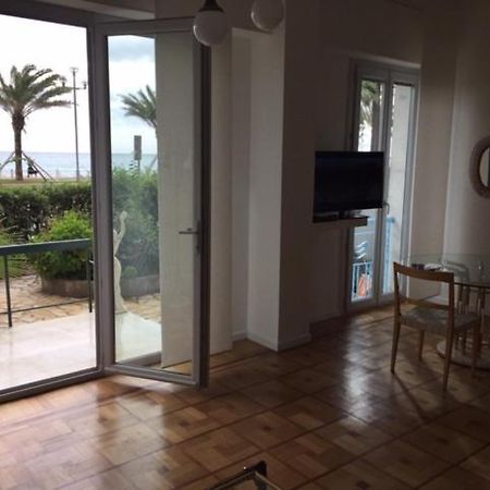 91 Promenade Des Anglais Le Stellamar Nice Exterior foto